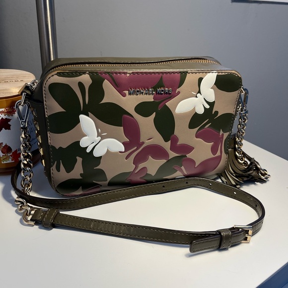 Michael Kors Green Crossbody Bag - Picture 1 of 8